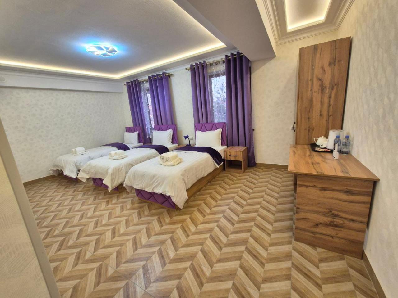 Samarkand Imron Hotel エクステリア 写真