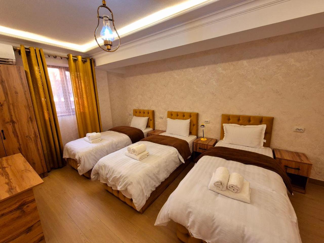 Samarkand Imron Hotel エクステリア 写真